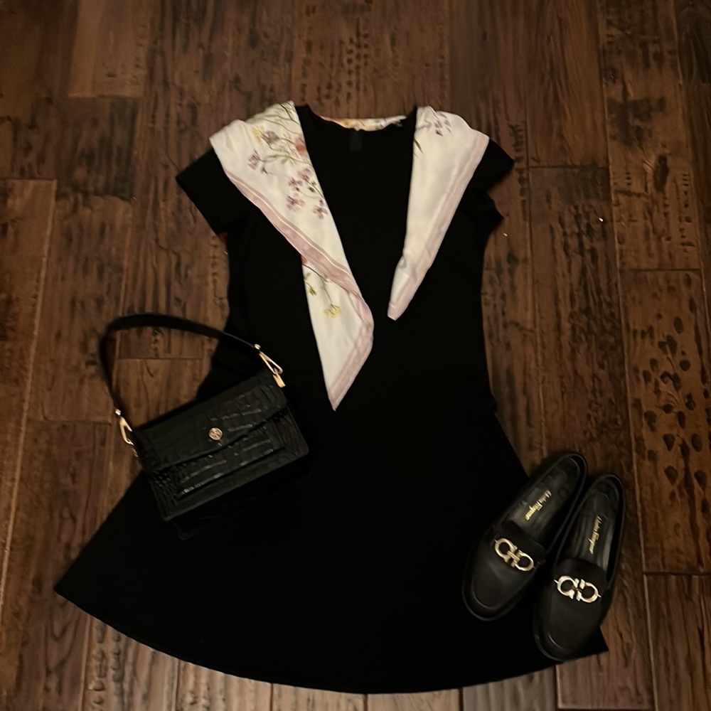 Uniqlo black dress